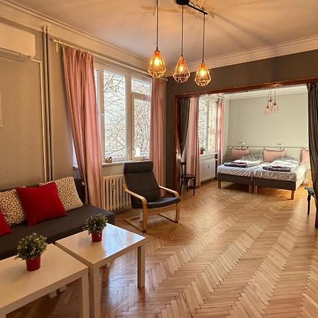 Your Space In Sofia Ngoại thất bức ảnh