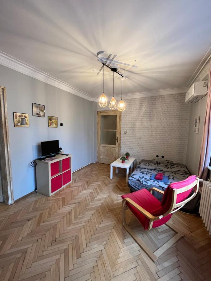 Your Space In Sofia Ngoại thất bức ảnh